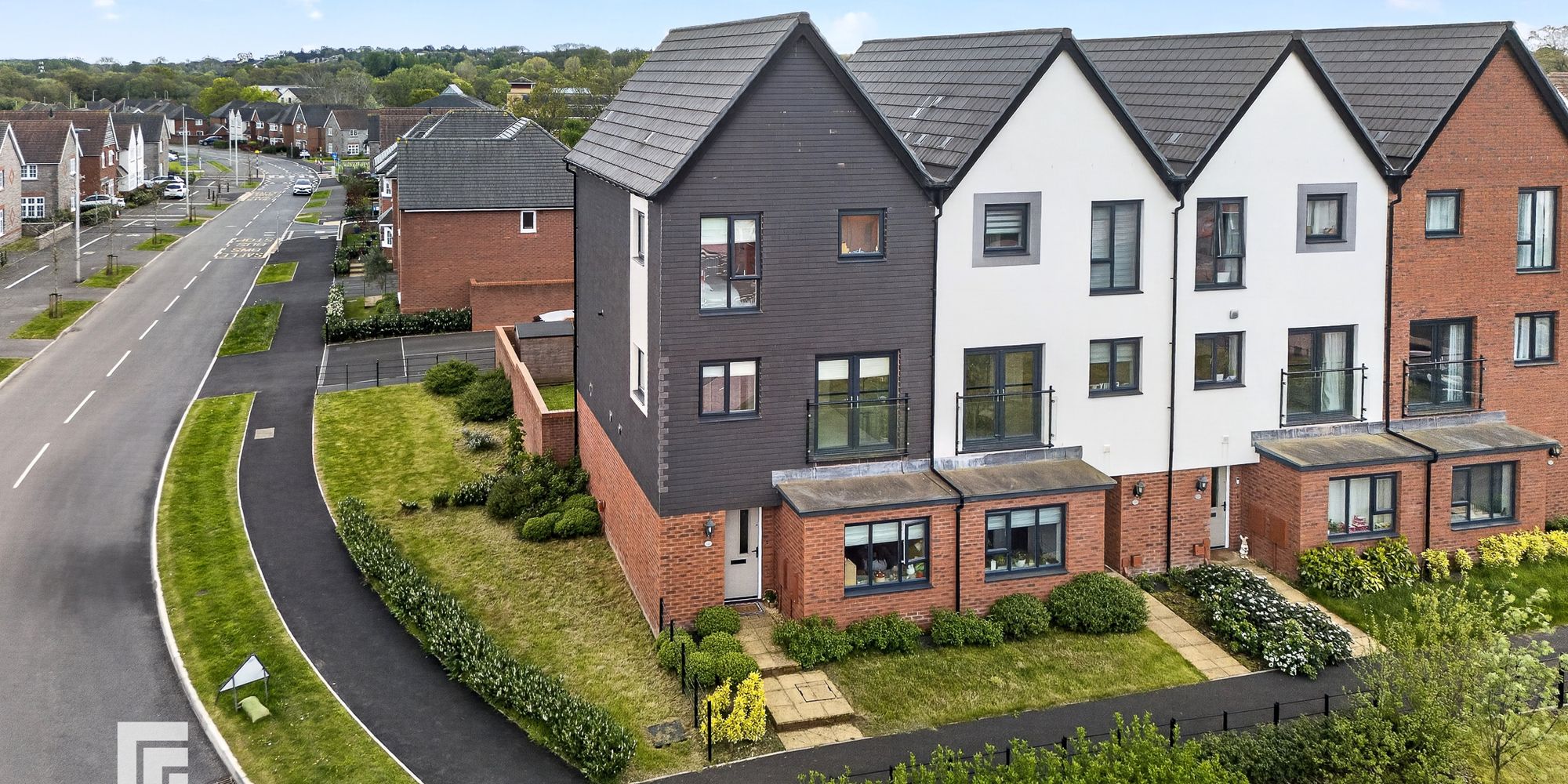 4 Bedroom Town House On Y Deri Duon, Lisvane, CardiffFor Sale