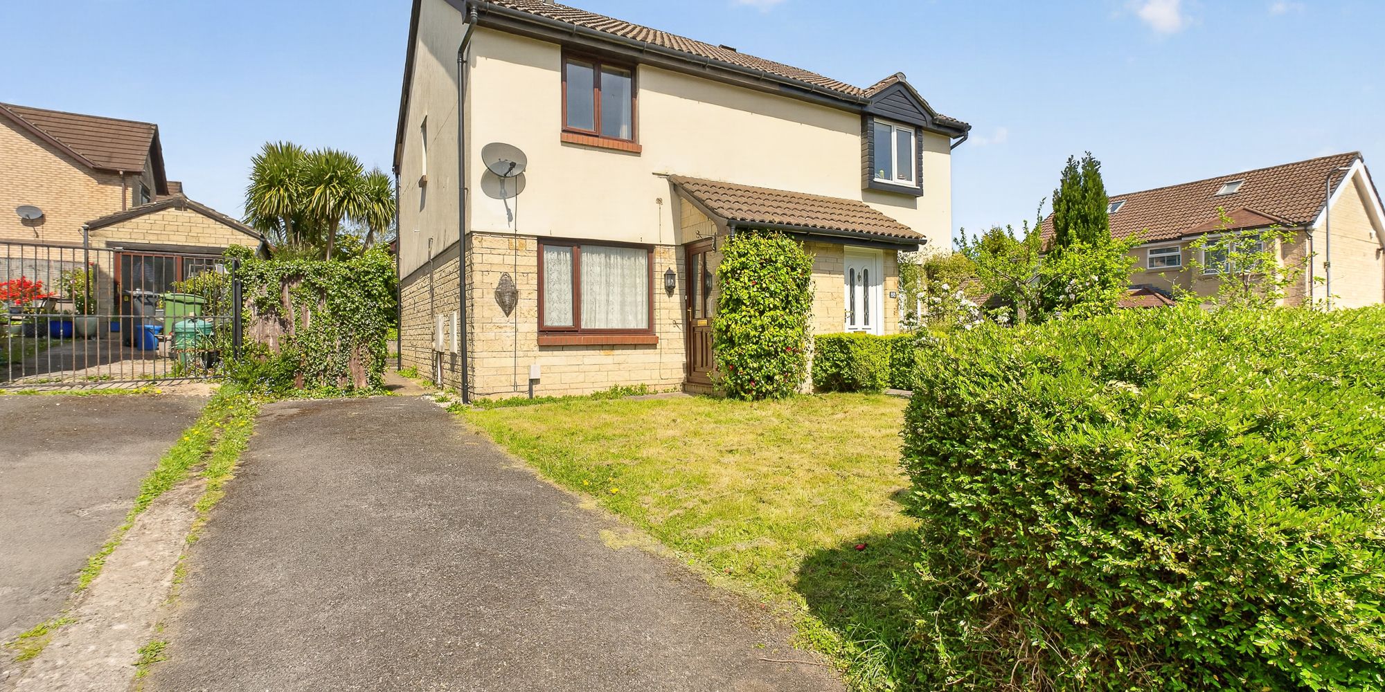 3 Bedroom House On De Braose Close, Cardiff, CF5For Sale