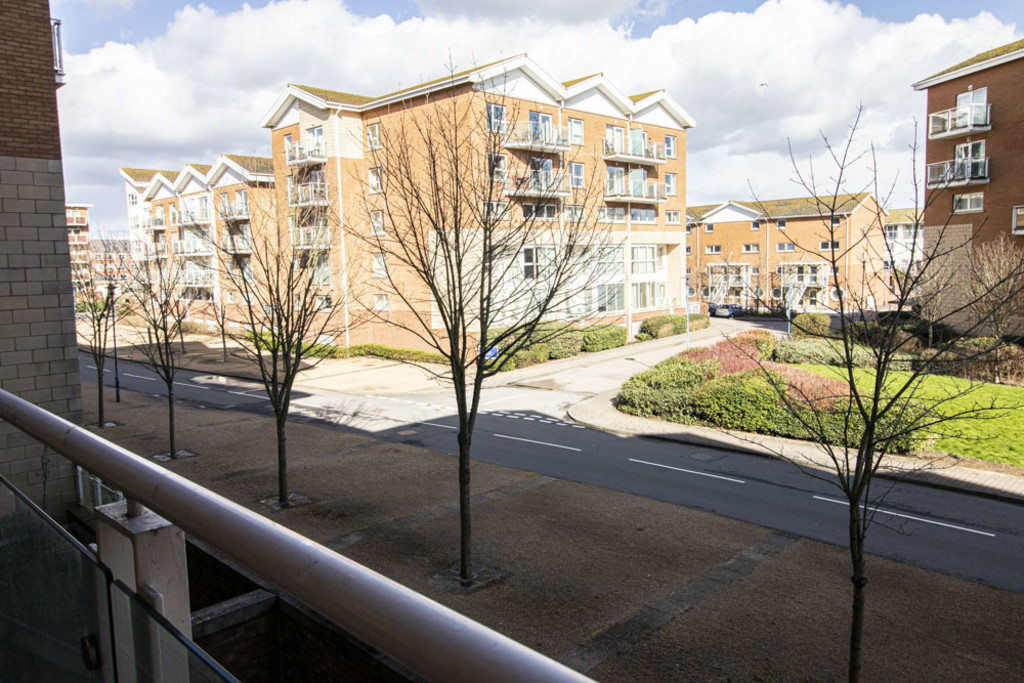 Image 9 Vienna House, Penstone Court, Century Wharf