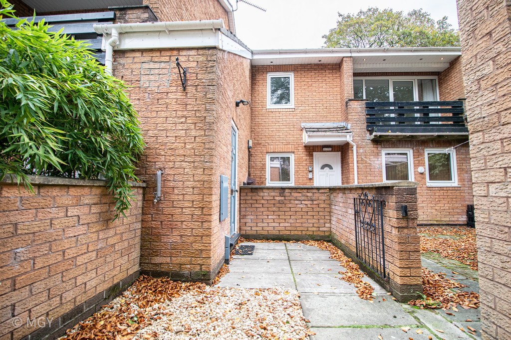 Image 0 Summerau Court, Pencisely Road, Llandaff