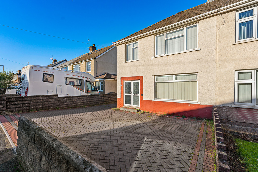 Image 10 Broadhaven, Leckwith, Cardiff