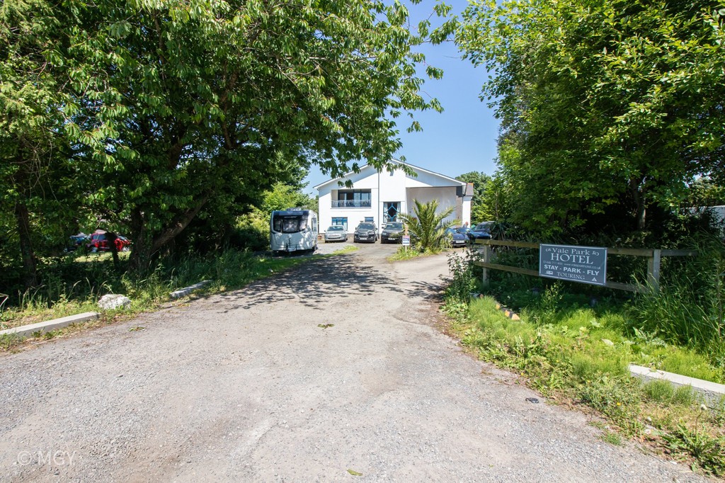 Image 19 Vale Park Hotel and Touring Site