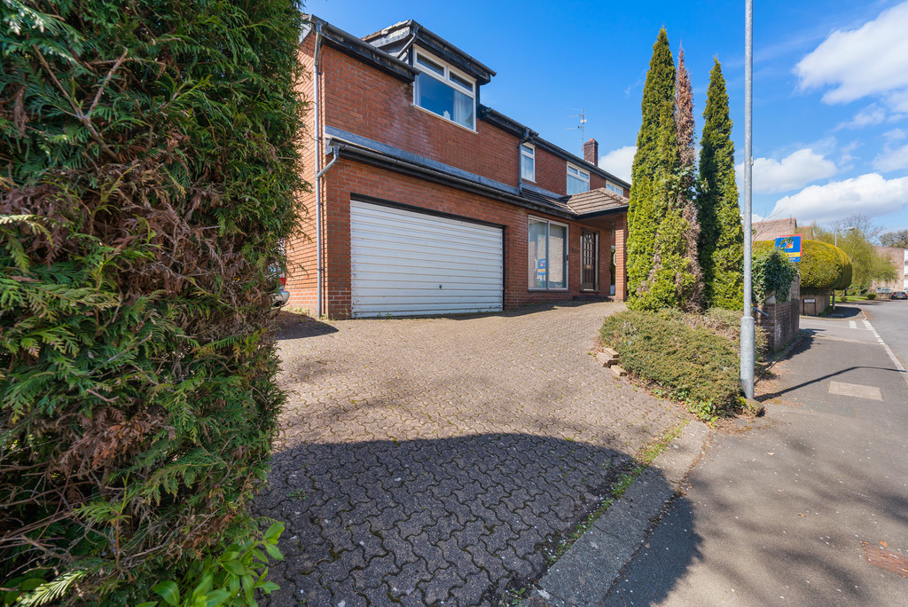 Image 14 Woodside Court, Lisvane, Cardiff