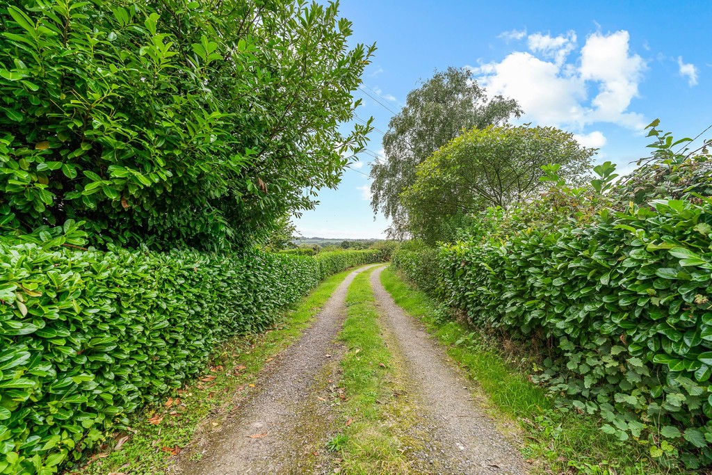 Image 18 Tal y Fan, Nant Y Ffynnon, Capel Llanilltern, Cardiff