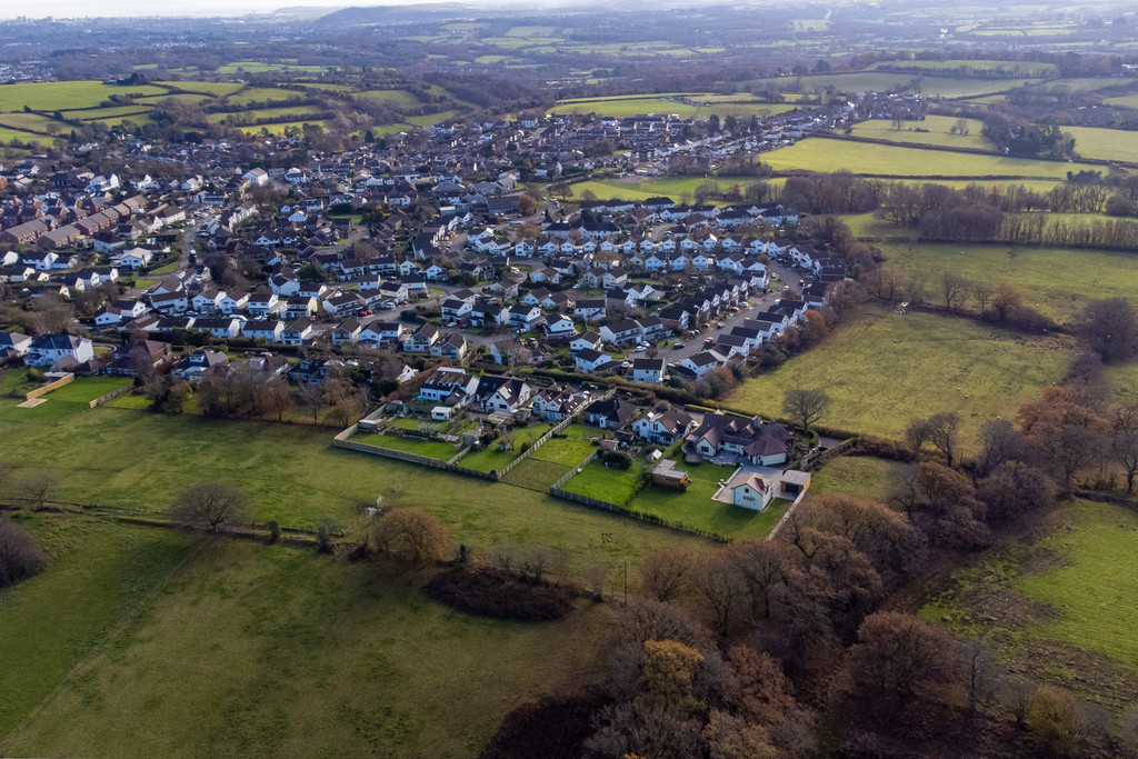 Image 42 Tyn-y-coed Road, Pentyrch