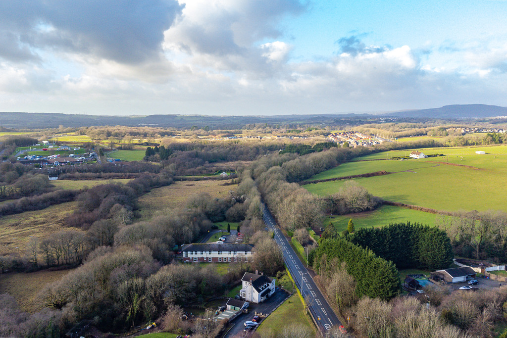 Image 21 Dwrlyn Cottage, Llantrisant Road, Capel Llanilltern, Cardiff