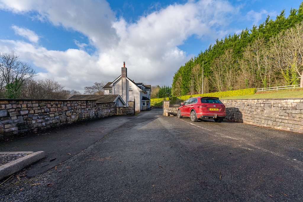 Image 34 Dwrlyn Cottage, Llantrisant Road, Capel Llanilltern, Cardiff