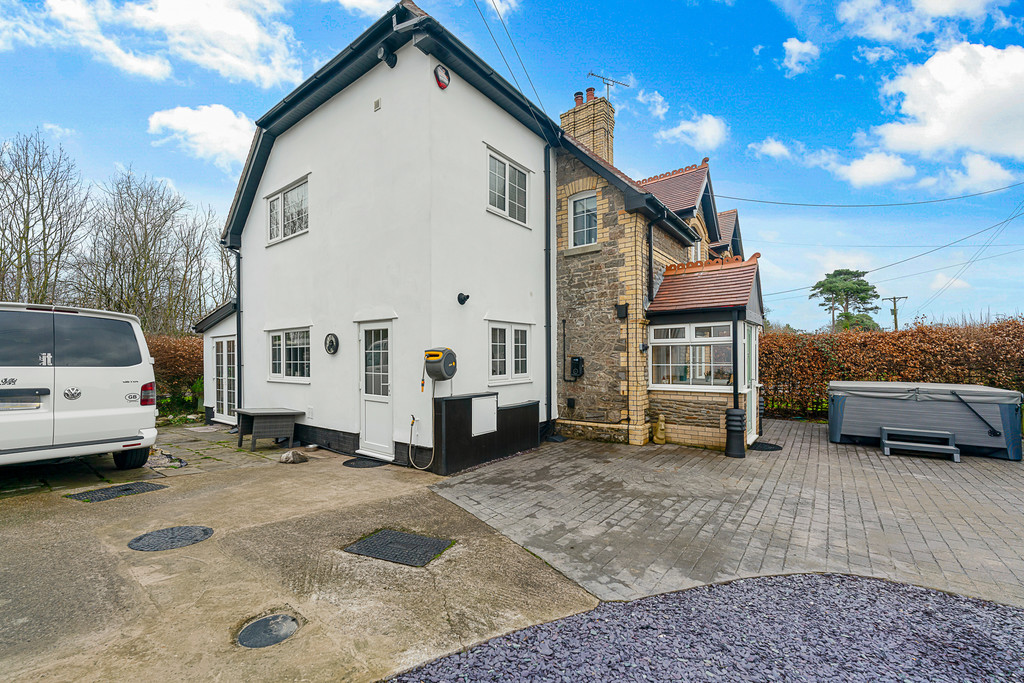 Image 29 Breach Cottages, Bonvilston