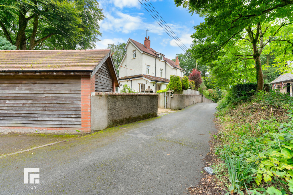 Image 40 School Lane, Gwaelod-y-garth, Cardiff