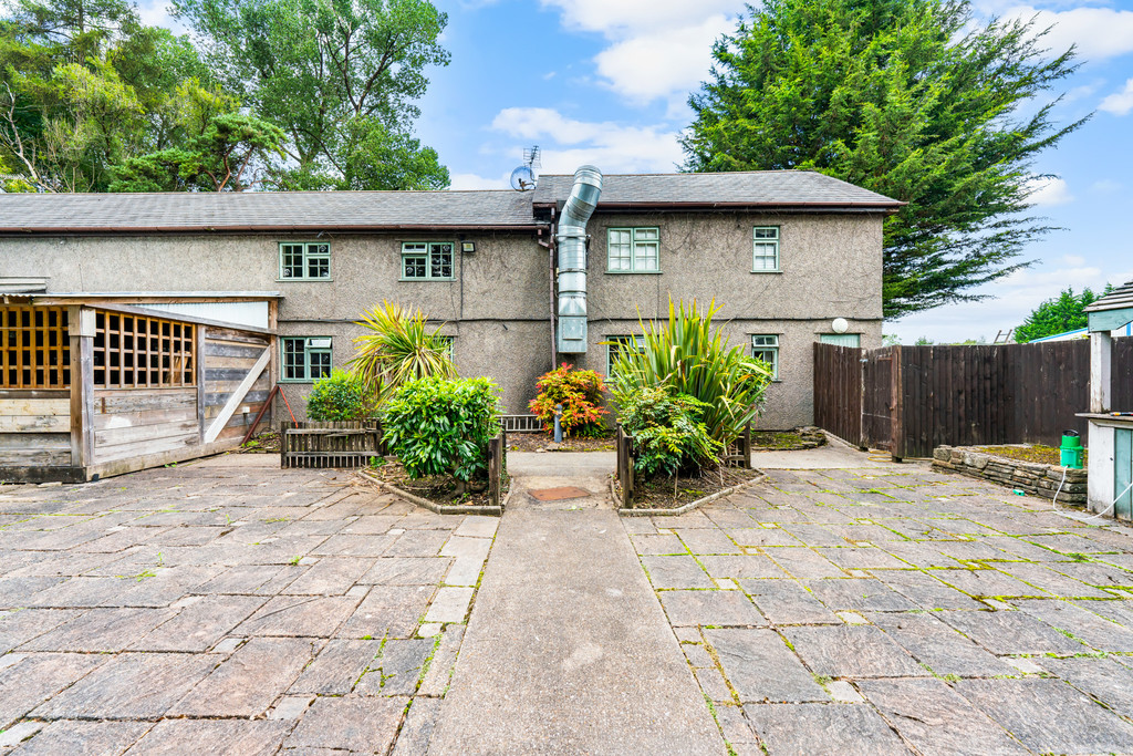 Image 32 Mwyndy, Pontyclun