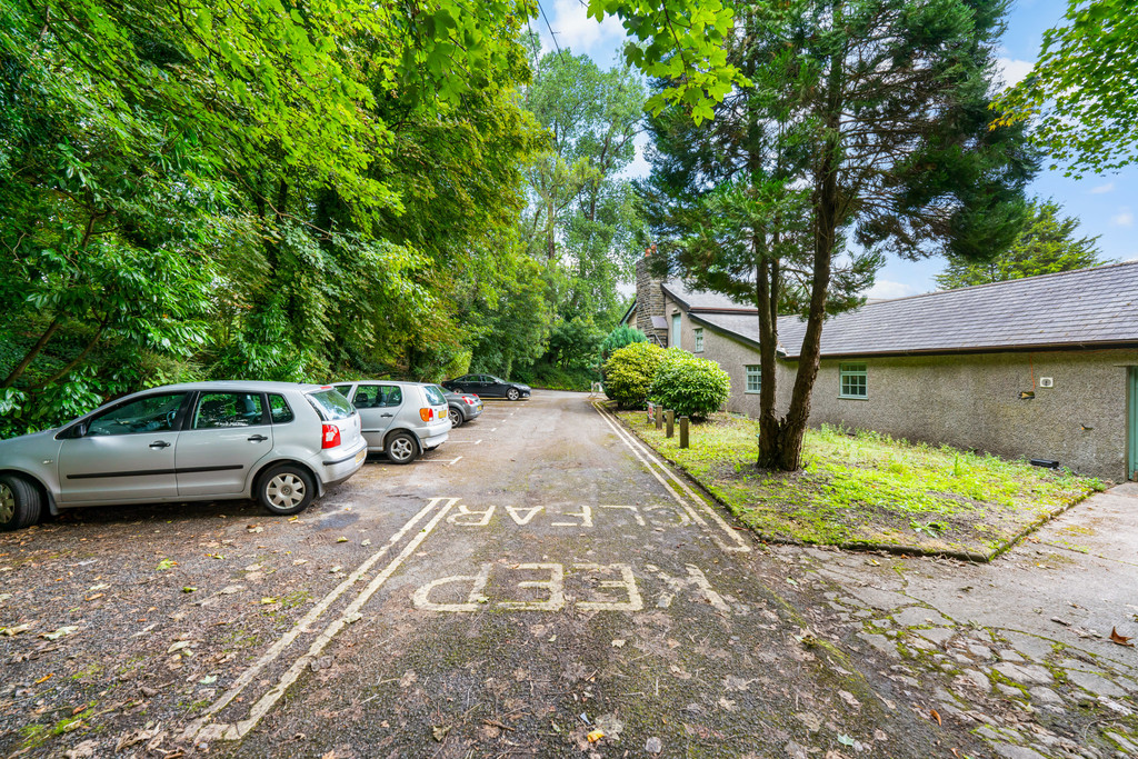 Image 12 The Cottage, , Mwyndy, Pontyclun