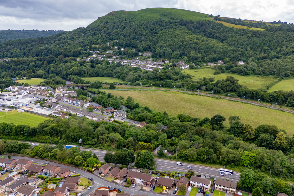 Image 17 Glan-y-ffordd, Taffs Well, Cardiff