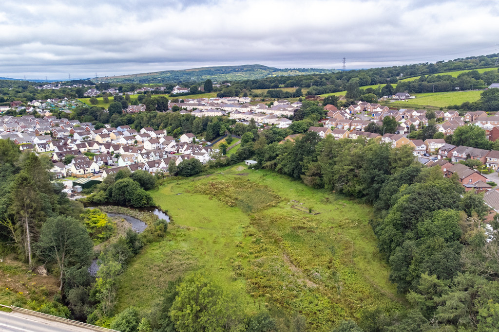 Image 1 Hirwaun, Aberdare