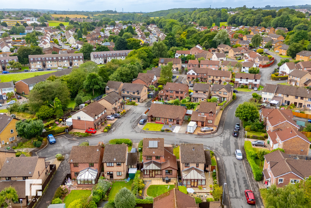 Image 17 Woodford Close, Radyr Way, Cardiff