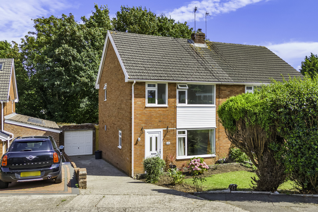 Image 0 Pinewood Close, Llandough, Penarth