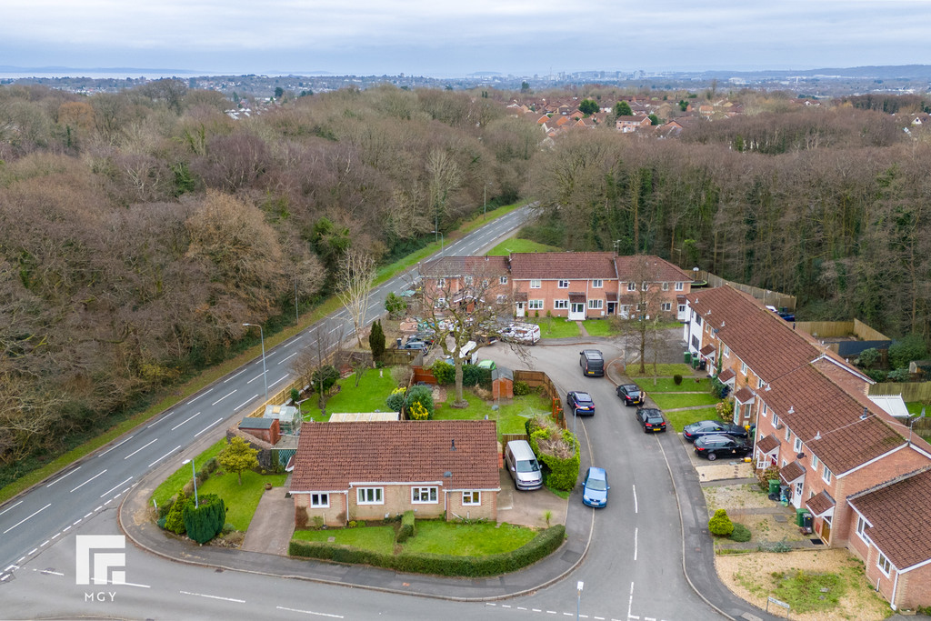 Image 14 Mayhill Close, Thornhill