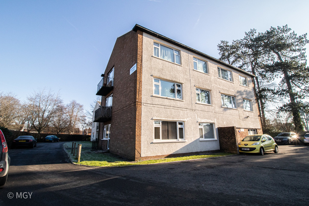 Image 0 Thornhill Court, Heol Llanishen Fach, Rhiwbina