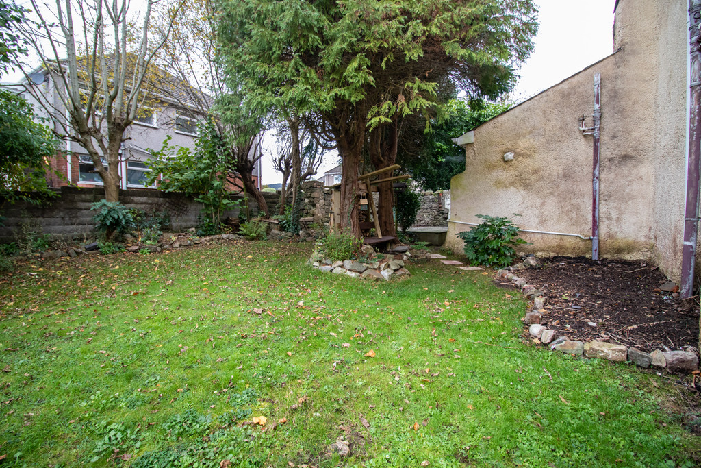 Image 18 Llanishen Fach Farmhouse, Heol Erwin, Rhiwbina